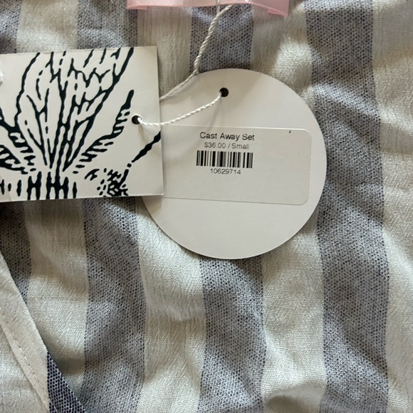 Cute Summer Set! - Picture 7 of 7